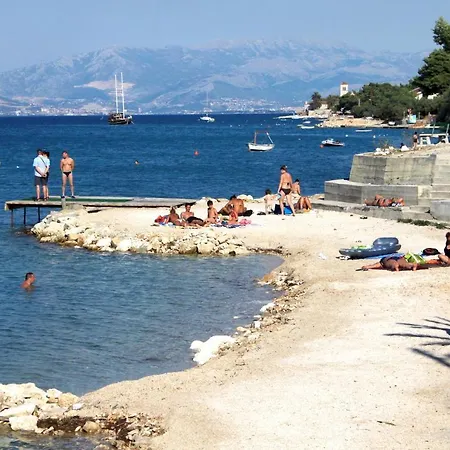 Apartment Apartments By The Sea Mastrinka, Ciovo - 4647 Trogir