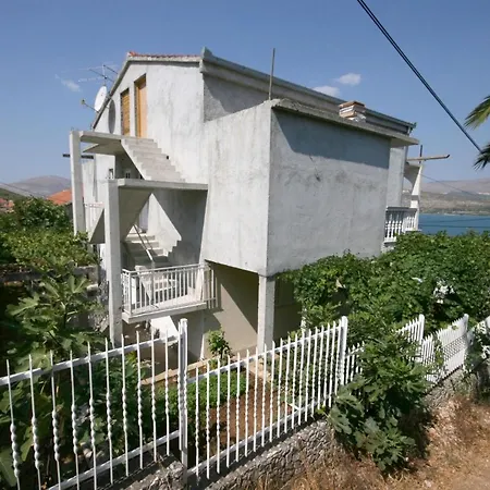 Apartments By The Sea Mastrinka, Ciovo - 4647 Apartment *